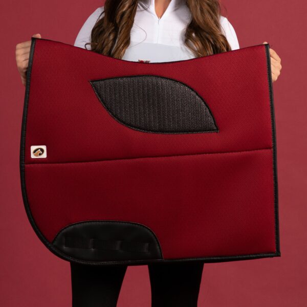 The Leaf Dressage Saddle Pad with Memory Foam - Image 5
