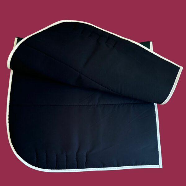 The Leaf Dressage Saddle Pad with Memory Foam - Image 2